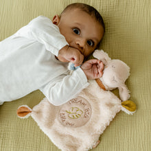 Load image into Gallery viewer, FehnNATUR Comforter Sheep “Dream Big”