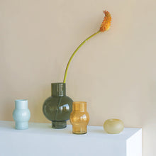 Load image into Gallery viewer, Vase Tummy | Apricot Nectar