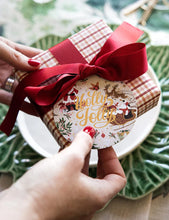 Load image into Gallery viewer, 12pk Gift Tags &quot;An enchanted Christmas&quot;