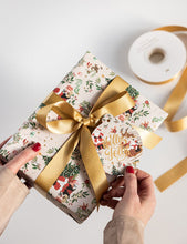 Load image into Gallery viewer, 12pk Gift Tags &quot;An enchanted Christmas&quot;