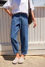 Load image into Gallery viewer, Weekender Pant | Deep Indigo