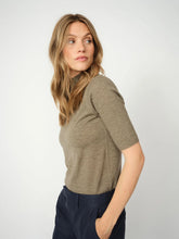 Load image into Gallery viewer, Relena Turtleneck SS Knit | Falcon