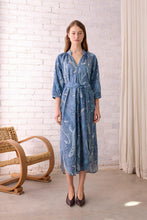 Load image into Gallery viewer, Indie Fleetwood Midi Dress | Denim