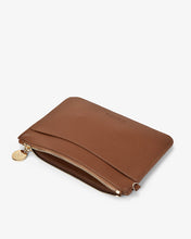 Load image into Gallery viewer, Flat Pouch l Tan Saffiano