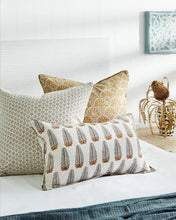 Load image into Gallery viewer, Akola Sahara Linen Cushion
