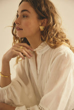 Load image into Gallery viewer, Paris Ramie Blouse In Ivory