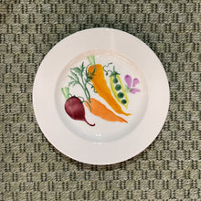 Load image into Gallery viewer, Emma Bridgewater carrots &amp; beets 6 1/2 inch plate