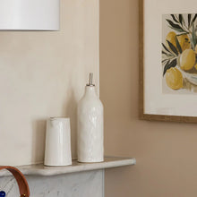 Load image into Gallery viewer, Marseille Natural Small Pourer