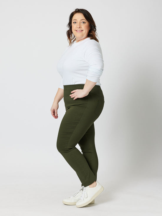 Mechanical Stretch Slim Leg Pant | Khaki