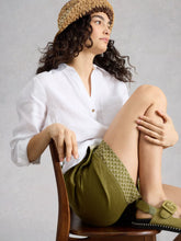 Load image into Gallery viewer, Belle Linen Tie Short | Green Print