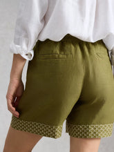 Load image into Gallery viewer, Belle Linen Tie Short | Green Print