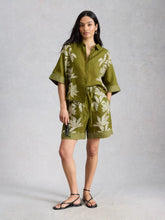 Load image into Gallery viewer, Cassie Linen Shirt | Green Print
