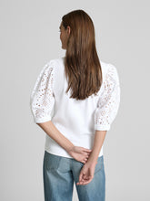 Load image into Gallery viewer, Puffy O SS Tee | White