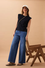 Load image into Gallery viewer, Extended Shoulder Tee | Black