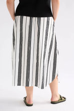 Load image into Gallery viewer, Fez Skirt | Print