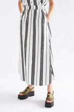 Load image into Gallery viewer, Fez Skirt | Print