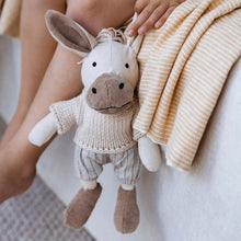 Load image into Gallery viewer, Cedric Donkey
