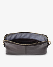 Load image into Gallery viewer, Bowery Wallet l Chocolate