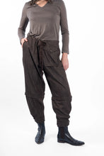 Load image into Gallery viewer, M.A.Dainty Trucker Jeans | Chocolate