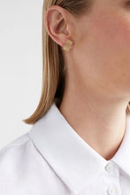 Load image into Gallery viewer, Saha Stud Earring | Gold