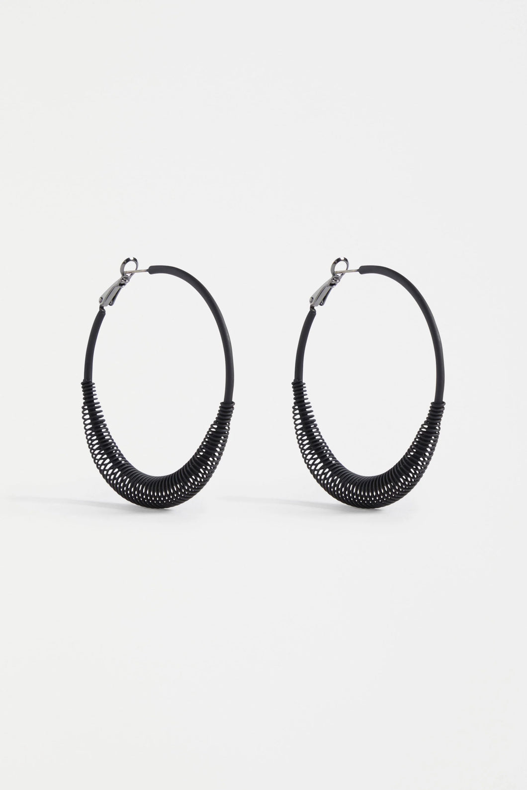 Solf Hoop Earring | Black