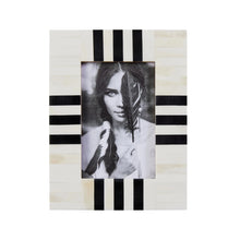 Load image into Gallery viewer, Emir Photo Frame 4 x 6