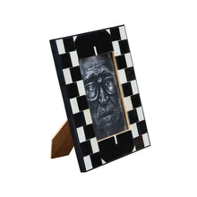 Load image into Gallery viewer, Corsa Photo Frame 4 x 6