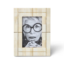 Load image into Gallery viewer, Jiya Photo Frame | 4 x 6