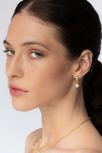 Load image into Gallery viewer, Duchess Gold MOP Earring