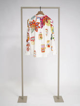 Load image into Gallery viewer, 6090 Blouse | Red/Superwhite Multi