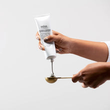 Load image into Gallery viewer, Cucumber &amp; Chamomile Radiance Facial Mask