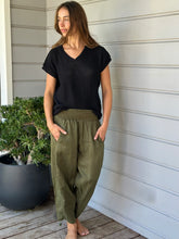 Load image into Gallery viewer, Frankie Pant | Army Linen