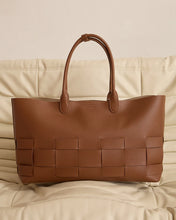 Load image into Gallery viewer, Kensington Tote | Tan Saffino