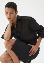 Load image into Gallery viewer, Savasi Shirt | Black