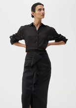 Load image into Gallery viewer, Savasi Shirt | Black