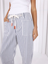 Load image into Gallery viewer, Carter Barrel Jeans | Navy Stripe