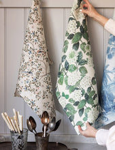 Load image into Gallery viewer, Hydrangea 100% Linen Tea Towel