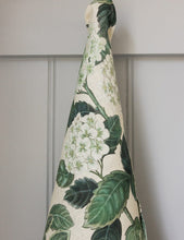 Load image into Gallery viewer, Hydrangea 100% Linen Tea Towel