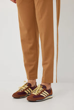 Load image into Gallery viewer, Bobbie Pants | Caramel + White