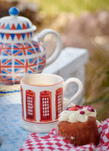 Load image into Gallery viewer, Telephone Box 1/2 Pint Mug
