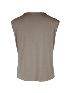Yasmi Tee | Mud