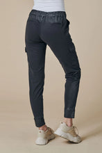Load image into Gallery viewer, Daisy Pant | Black