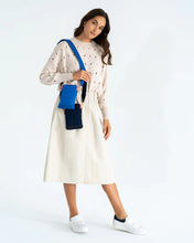 Load image into Gallery viewer, Baker Phone Bag | Blue