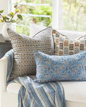 Load image into Gallery viewer, Condesa Tobacco Cushion