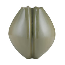 Load image into Gallery viewer, Grace Vessel