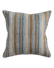 Load image into Gallery viewer, Sikar Walnut Linen Cushion