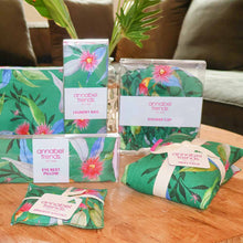 Load image into Gallery viewer, Linen Cotton Shower Cap | Gum Blossom
