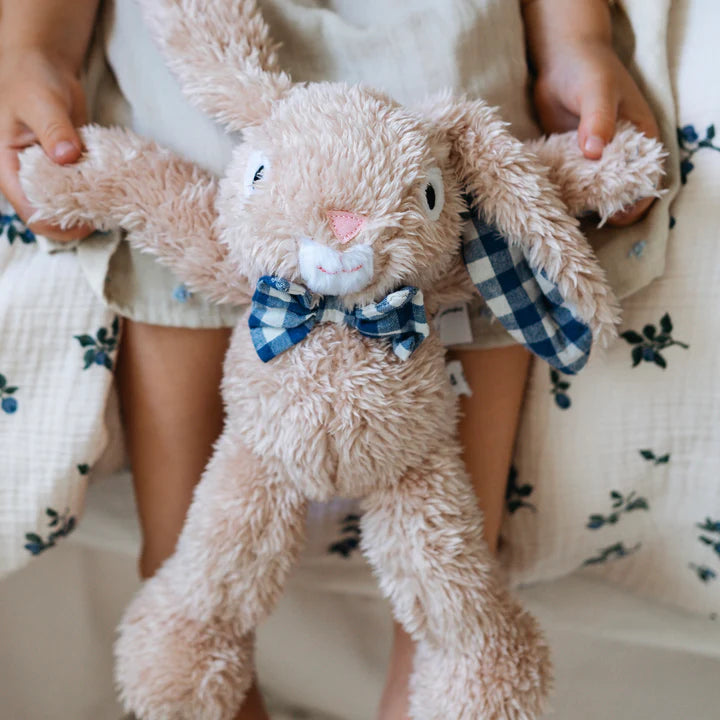 Louis Rabbit | Medium