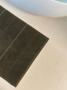 Pia Cotton Bath Mat | Ivy/Multi