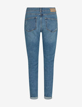 Load image into Gallery viewer, Bradford Ave Jeans | Blue